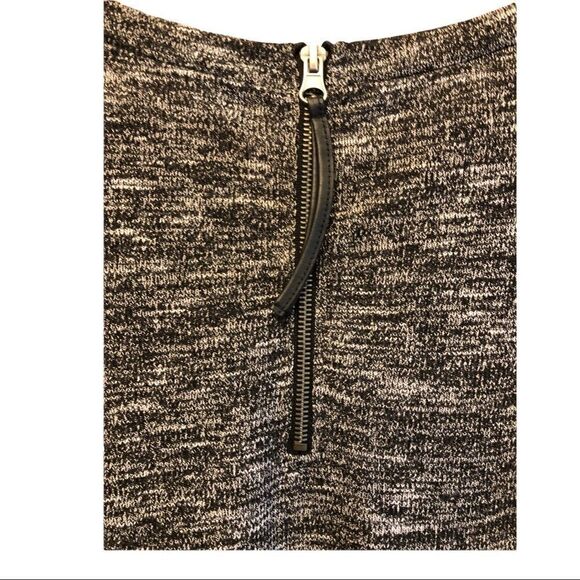 vero Moda in Blue - Grey Heather Sweater with Black Leather Accents. - Picture 3 of 11